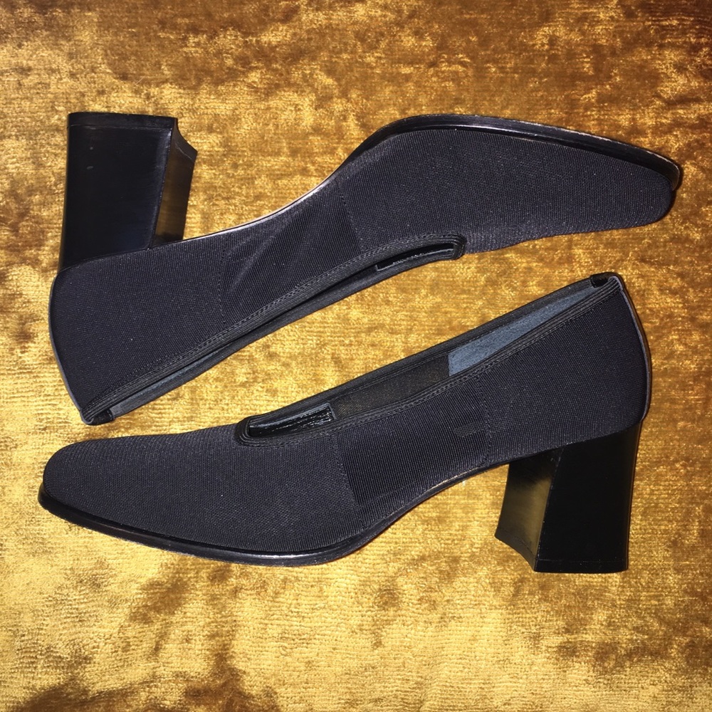 Mesh Black Pumps